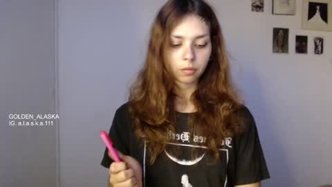 Snapshot of golden_alaska chatting on 09.12.25 Alaska online show from 09.12.25