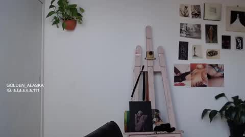 Snapshot of golden_alaska chatting on 09.17.25 Alaska online show from 09.17.25