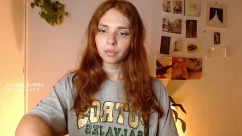 Snapshot of golden_alaska chatting on 11.25.25 Alaska online show from 11.25.25