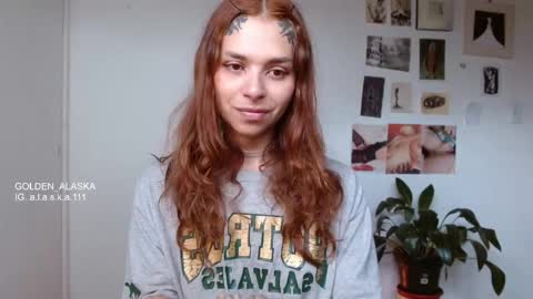 Snapshot of golden_alaska chatting on 11.25.25 Alaska online show from 11.25.25