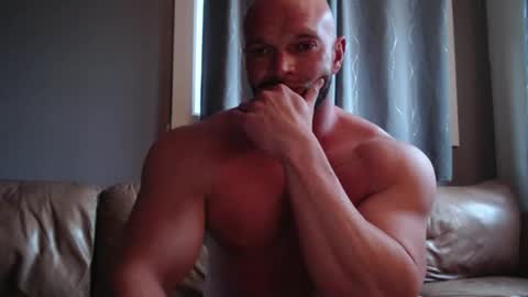 Snapshot of goldenaesthetics92 chatting on 03.31.26 Dorian online show from 03.31.26