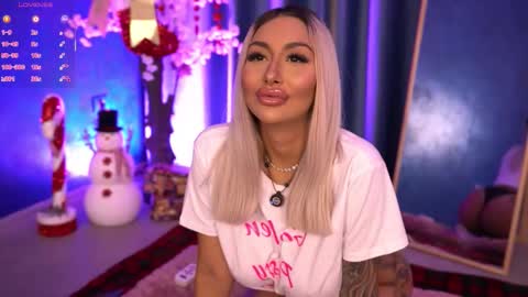 GoldenAmberX online show from 12.23.25