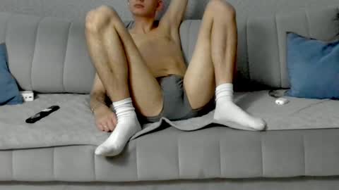 goldenboy_xxx69 online show from 10.27.25