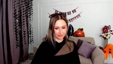 Olivia online show from 10.22.25