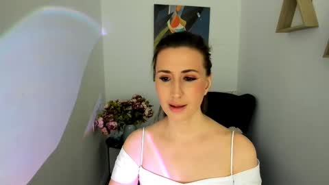 Olivia online show from 03.04.26