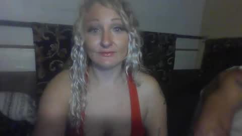 goldenluxe online show from 09.20.25