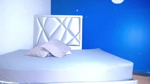 goldenn_ass1 online show from 09.20.25