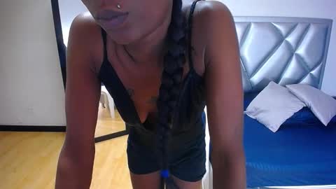 goldenn_ass1 online show from 11.22.25