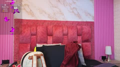 goldilockss15 online show from 04.06.26