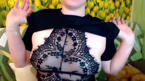 Snapshot of goldmoonn chatting on 01.13.25 goldmoonn online show from 01.13.25