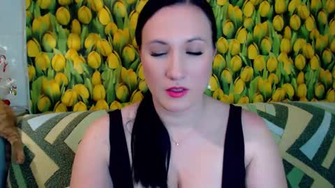 Snapshot of goldmoonn chatting on 01.18.25 goldmoonn online show from 01.18.25