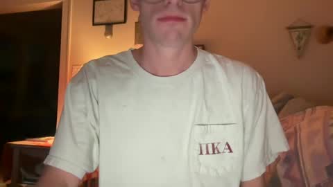 Snapshot of golya_dude chatting on 06.24.26 Golya-dude online show from 06.24.26