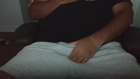 Snapshot of gonnaxplodecum chatting on 11.10.25 Xplosive Cummer online show from 11.10.25