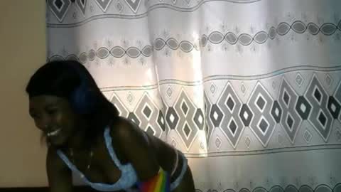 Snapshot of good_feeling_ chatting on 10.20.25 sexybaddie online show from 10.20.25
