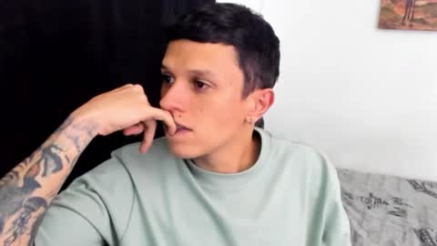 Snapshot of goodboy69i chatting on 03.12.25 goodboy69i online show from 03.12.25