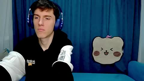 Luca online show from 04.16.26