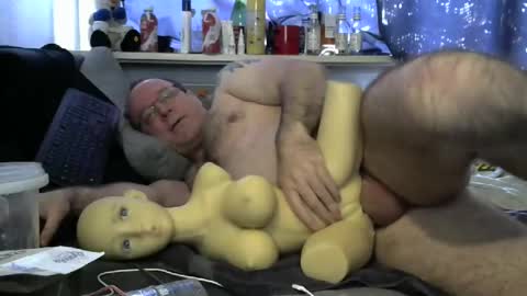 Snapshot of goofylicious_91 chatting on 12.21.24 Peter online show from 12.21.24