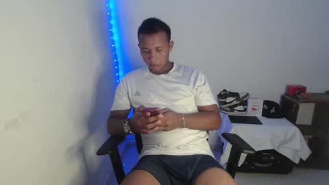 Goos online show from 10.13.25