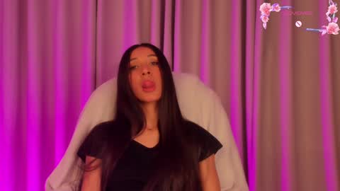 Rose  online show from 01.31.25