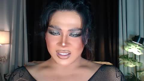 Snapshot of gorgeous_devilxxx chatting on 10.12.25 Samantha online show from 10.12.25