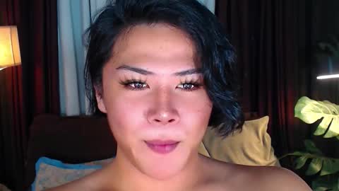 Snapshot of gorgeous_devilxxx chatting on 11.23.25 Samantha online show from 11.23.25