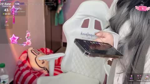 gorgeous girl33 online show from 12.20.24