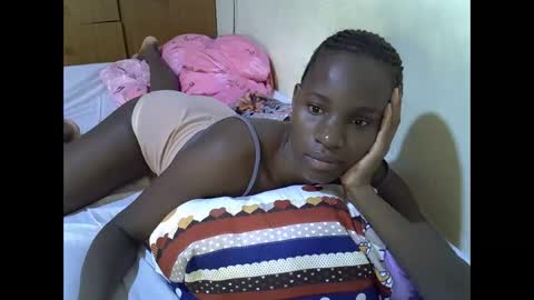 gorgeous_maya1 online show from 12.15.25