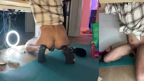 Snapshot of goshlover chatting on 12.08.24 GoshLover online show from 12.08.24