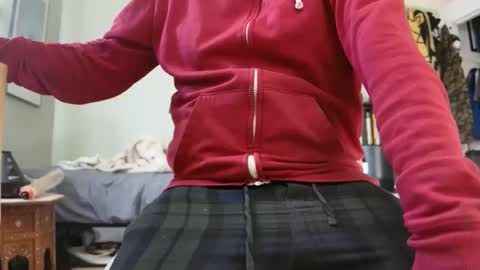 Snapshot of gotanthomai chatting on 11.29.25 granton online show from 11.29.25
