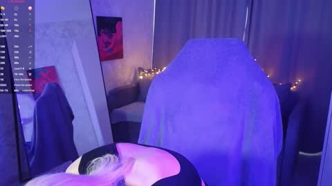 Violeta online show from 11.20.25