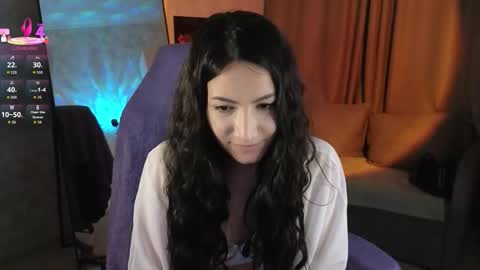 Snapshot of goth_tvt chatting on 11.14.25 mulan online show from 11.14.25