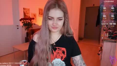 traumfrau Kira angel face devil eyes I SELL A LOT VIDEO IN GALLERY online show from 02.15.26