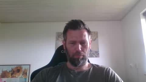 Snapshot of gottalop chatting on 05.29.26 gottalop online show from 05.29.26
