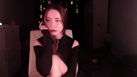 Grace online show from 02.04.25