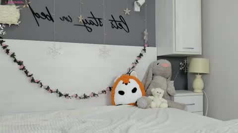 grace_louis online show from 12.05.25