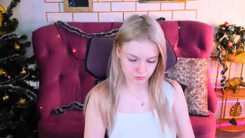 Grace Glamour online show from 12.22.25