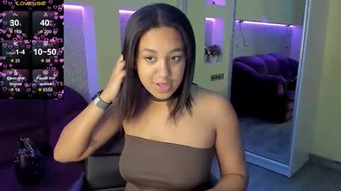 Snapshot of gracekendy chatting on 11.21.25 gracekendy online show from 11.21.25