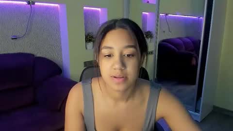 Snapshot of gracekendy chatting on 11.24.25 gracekendy online show from 11.24.25