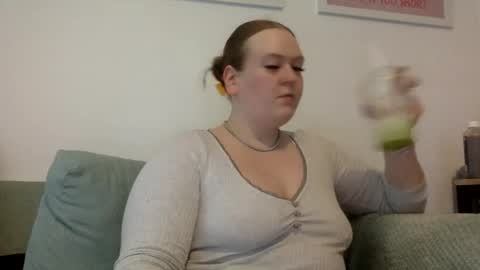 Snapshot of graceloves69 chatting on 06.03.26 Grace Loves online show from 06.03.26