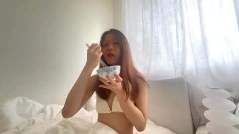 gracemeow online show from 11.03.25