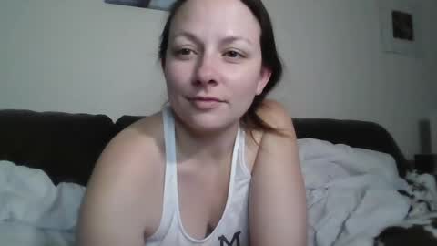 Snapshot of gracielush chatting on 02.23.25 Goddess Grace online show from 02.23.25