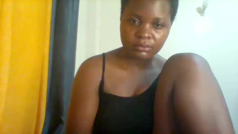 Snapshot of grannylover_ chatting on 02.18.25 grannylover_ online show from 02.18.25