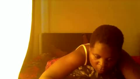 Snapshot of grannylover_ chatting on 02.19.25 grannylover_ online show from 02.19.25