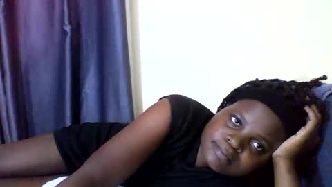 Snapshot of grannylover_ chatting on 09.30.25 grannylover_ online show from 09.30.25