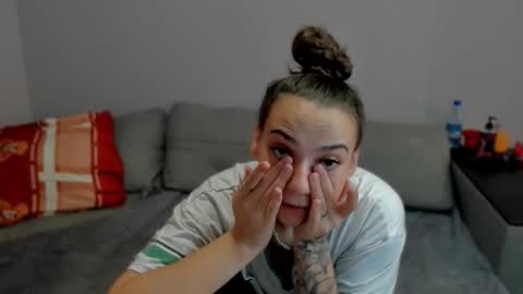 Anna online show from 02.02.26