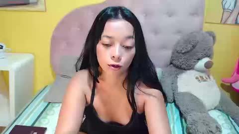 Sophie Gray online show from 03.19.26