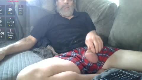 Gray lone wolf online show from 04.19.26