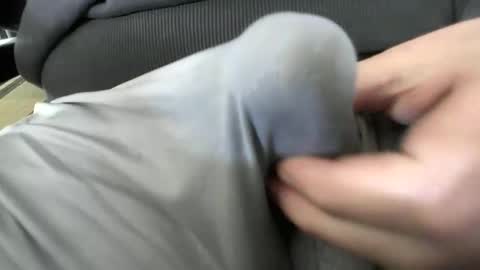 Snapshot of greatjunes chatting on 01.12.25 gr8head online show from 01.12.25