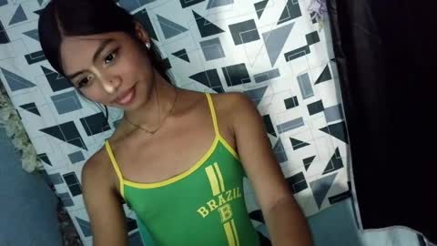 Kaira online show from 04.14.26