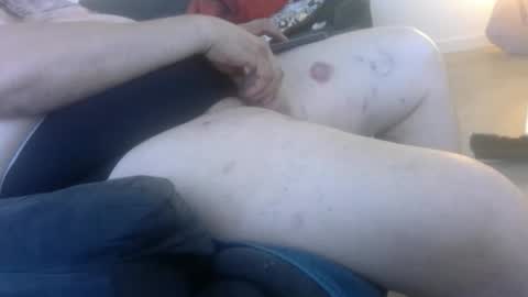 Snapshot of greekprince77 chatting on 12.21.24 greekprince77 online show from 12.21.24